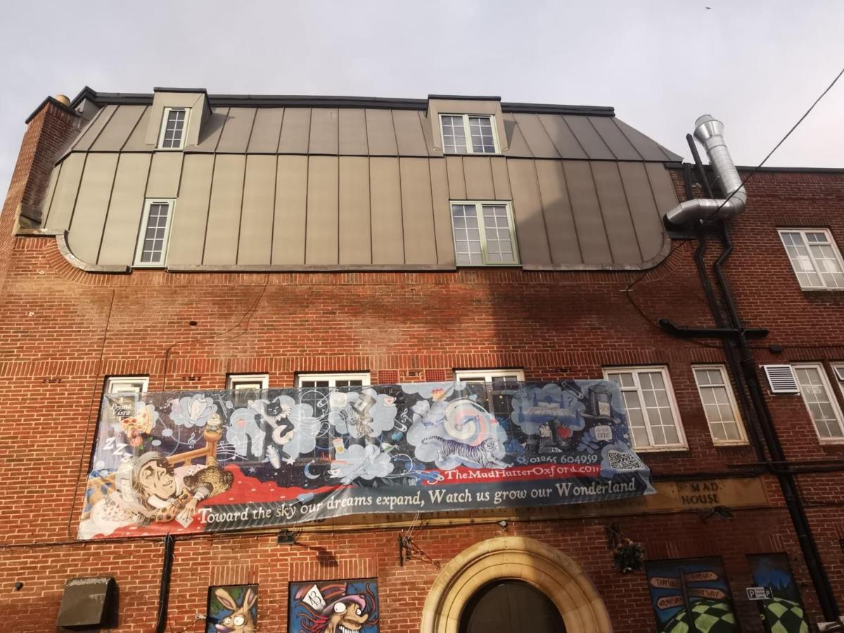 The Mad Hatter'S Guestrooms Oxford Exterior photo
